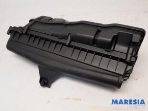 Gebruikte Luchtfilterhuis Peugeot 207 SW (WE/WU) 1.6 16V Prijs € 25,00 Margeregeling aangeboden door Maresia Parts