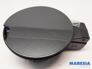 Gebruikte Tank Klep Peugeot 3008 I (0U/HU) 1.6 16V THP 155 Prijs € 30,00 Margeregeling aangeboden door Maresia Parts
