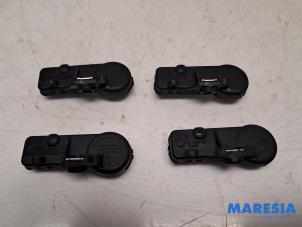 Gebruikte Sensor Bandenspanning Peugeot 3008 I (0U/HU) 1.6 16V THP 155 Prijs € 100,00 Margeregeling aangeboden door Maresia Parts