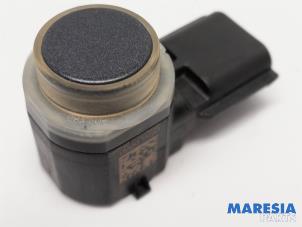 Gebruikte PDC Sensor Renault Zoé (AG) 53kW Prijs € 22,95 Margeregeling aangeboden door Maresia Parts