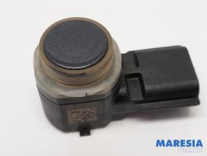 Gebruikte PDC Sensor Renault Zoé (AG) 53kW Prijs € 22,95 Margeregeling aangeboden door Maresia Parts