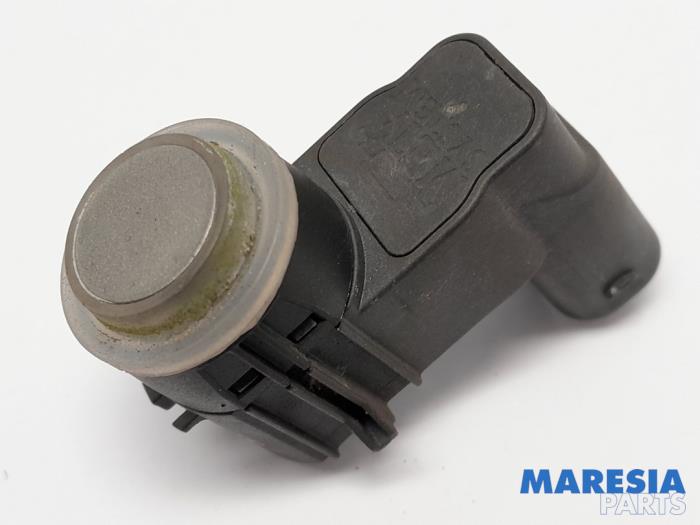 Gebruikte PDC Sensor Peugeot 5008 I (0A/0E) 1.6 THP 16V Prijs € 35,00 Margeregeling aangeboden door Maresia Parts