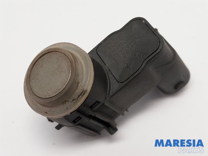 Gebruikte PDC Sensor Peugeot 5008 I (0A/0E) 1.6 THP 16V Prijs € 35,00 Margeregeling aangeboden door Maresia Parts