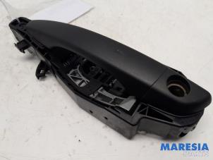 Gebruikte Deurgreep 2Deurs links Toyota ProAce 2.0 D-4D 122 16V Worker Prijs € 42,34 Inclusief btw aangeboden door Maresia Parts