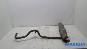 Gebruikte Uitlaat Einddemper Renault Arkana (RJLL) 1.6 E-Tech 145 16V Prijs € 149,99 Margeregeling aangeboden door Maresia Parts