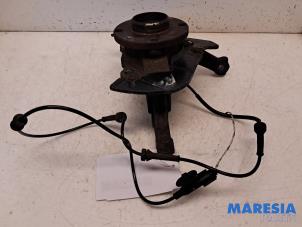 Gebruikte Fusee rechts-voor Fiat 500 (312) 1.2 Prijs € 60,00 Margeregeling aangeboden door Maresia Parts