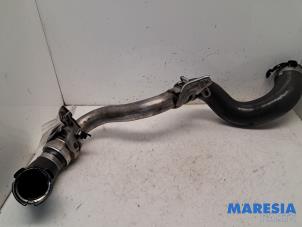 Gebruikte Intercooler Buis Opel Vivaro 1.6 CDTI BiTurbo 140 Prijs € 84,70 Inclusief btw aangeboden door Maresia Parts