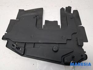 Gebruikte Luchtgeleider Citroen C3 (SC) 1.6 HDi 92 Prijs € 30,00 Margeregeling aangeboden door Maresia Parts