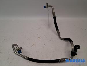 Gebruikte Airco Leiding Renault Scénic III (JZ) 1.4 16V TCe 130 Prijs € 25,00 Margeregeling aangeboden door Maresia Parts