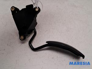Gebruikte Gaspedaalpositie Sensor Renault Zoé (AG) R90 Prijs € 25,00 Margeregeling aangeboden door Maresia Parts