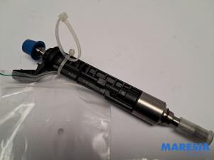Gebruikte Injector (benzine injectie) Alfa Romeo Stelvio (949) 2.0 T 16V Q4 Prijs € 105,00 Margeregeling aangeboden door Maresia Parts