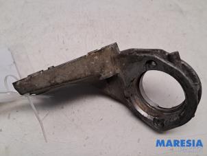 Gebruikte Steun (diversen) Peugeot Boxer (U9) 2.0 BlueHDi 130 Prijs € 60,50 Inclusief btw aangeboden door Maresia Parts