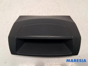 Gebruikte Display Interieur Citroen Berlingo Cinqspace, Multispace 1.6i Prijs € 42,34 Inclusief btw aangeboden door Maresia Parts