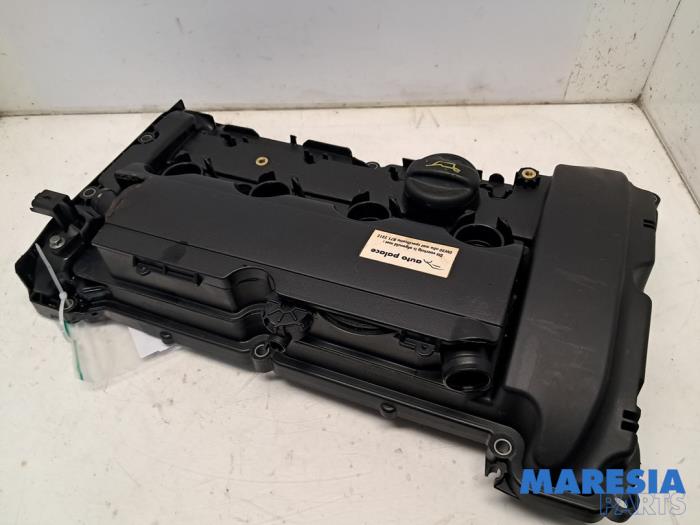 Gebruikte Kleppendeksel Peugeot 5008 I (0A/0E) 1.6 THP 16V Prijs € 100,00 Margeregeling aangeboden door Maresia Parts