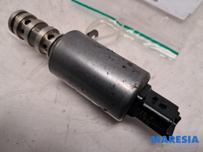 Gebruikte Nokkenas Sensor Peugeot 5008 I (0A/0E) 1.6 THP 16V Prijs € 29,99 Margeregeling aangeboden door Maresia Parts