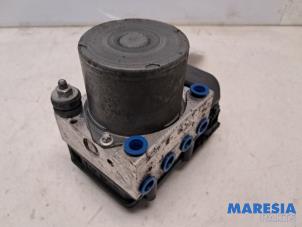 Gebruikte ABS Pomp Citroen Berlingo Cinqspace, Multispace 1.6i Prijs € 254,10 Inclusief btw aangeboden door Maresia Parts