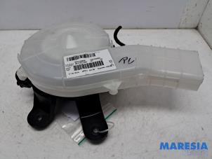 Gebruikte Blower Citroen C4 Grand Picasso (3A) 1.6 16V THP 165 Prijs € 35,00 Margeregeling aangeboden door Maresia Parts