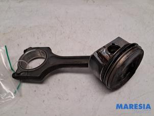 Gebruikte Drijfstang Citroen C5 III Berline (RD) 1.6 16V THP 155 Prijs € 34,99 Margeregeling aangeboden door Maresia Parts