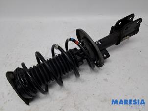 Gebruikte Voorpoot rechts Peugeot 308 SW (L4/L9/LC/LJ/LR) 1.2 12V e-THP PureTech 110 Prijs € 60,00 Margeregeling aangeboden door Maresia Parts