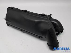 Gebruikte Luchtfilterhuis Citroen C4 Grand Picasso (3A) 1.6 16V THP 165 Prijs € 25,00 Margeregeling aangeboden door Maresia Parts