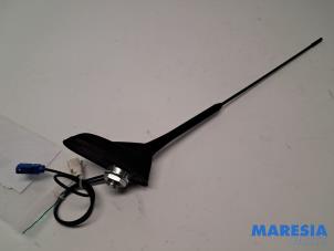 Gebruikte Antenne Peugeot 308 SW (L4/L9/LC/LJ/LR) 1.6 BlueHDi 120 Prijs € 19,99 Margeregeling aangeboden door Maresia Parts