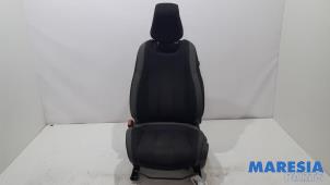 Gebruikte Stoel links Peugeot 308 (L3/L8/LB/LH/LP) 1.2 12V e-THP PureTech 130 Prijs € 140,00 Margeregeling aangeboden door Maresia Parts