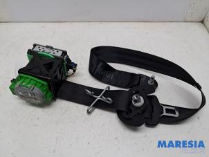 Gebruikte Veiligheidsgordel rechts-voor Citroen C4 Berline (NC) 1.6 16V VTi Prijs € 105,00 Margeregeling aangeboden door Maresia Parts