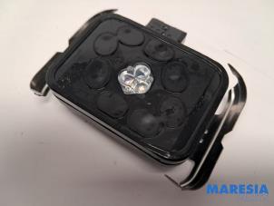 Gebruikte Regensensor Peugeot 308 SW (4E/H) 1.6 16V THP 150 Prijs € 20,00 Margeregeling aangeboden door Maresia Parts