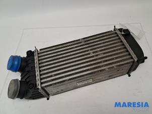 Gebruikte Intercooler Citroen DS3 (SA) 1.6 16V VTS THP 155 Prijs € 50,00 Margeregeling aangeboden door Maresia Parts