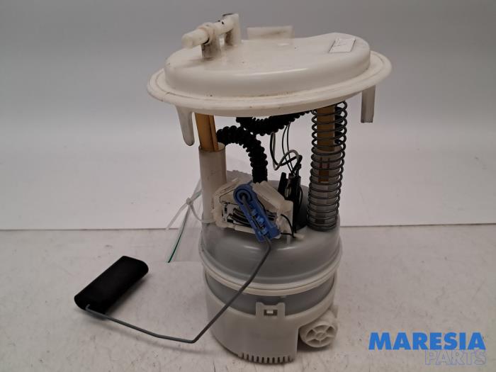 Gebruikte Tank element Pomp Citroen DS3 (SA) 1.6 16V VTS THP 155 Prijs € 45,00 Margeregeling aangeboden door Maresia Parts