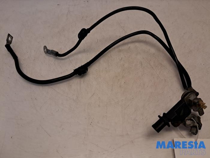 Gebruikte Accu sensor Peugeot 308 SW (L4/L9/LC/LJ/LR) 1.6 BlueHDi 120 Prijs € 35,00 Margeregeling aangeboden door Maresia Parts