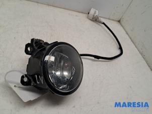 Gebruikte Mistlamp links-voor Peugeot Boxer (U9) 2.0 BlueHDi 130 Prijs € 30,25 Inclusief btw aangeboden door Maresia Parts