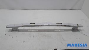 Gebruikte Bumperframe achter Renault Kangoo Express (FW) 1.5 dCi 75 FAP Prijs € 84,69 Inclusief btw aangeboden door Maresia Parts