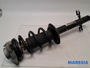 Gebruikte Schokdemperpoot rechts-voor Peugeot Boxer (U9) 2.0 BlueHDi 130 Prijs € 102,85 Inclusief btw aangeboden door Maresia Parts