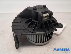 Gebruikte Blower Renault Kangoo Express (FW) 1.5 dCi 75 FAP Prijs € 60,50 Inclusief btw aangeboden door Maresia Parts