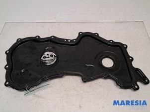 Gebruikte Distributiedeksel Renault Trafic (1FL/2FL/3FL/4FL) 1.6 dCi 95 Prijs € 42,35 Inclusief btw aangeboden door Maresia Parts