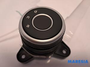 Gebruikte Schakelaar Alfa Romeo Giulia (952) 2.2d 150 16V Prijs € 50,00 Margeregeling aangeboden door Maresia Parts