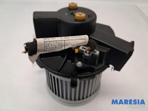 Gebruikte Aanjager Fiat 500 (312) 0.9 TwinAir 85 Prijs € 25,00 Margeregeling aangeboden door Maresia Parts