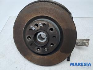 Gebruikte Asschenkel rechts-achter Alfa Romeo Giulia (952) 2.2d 150 16V Prijs € 135,00 Margeregeling aangeboden door Maresia Parts