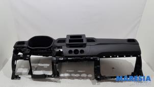 Gebruikte Dashboard Renault Master III (EV/HV/UV/VA/VB/VD/VF/VG/VJ) 2.3 dCi 145 16V FWD Prijs € 242,00 Inclusief btw aangeboden door Maresia Parts