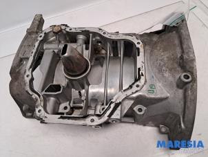 Gebruikte Carterpan Renault Megane III Coupe (DZ) 1.4 16V TCe 130 Prijs € 110,00 Margeregeling aangeboden door Maresia Parts