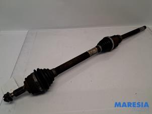 Gebruikte Steekas rechts-voor Citroen C4 Grand Picasso (3A) 1.6 HDiF 115 Prijs € 89,99 Margeregeling aangeboden door Maresia Parts