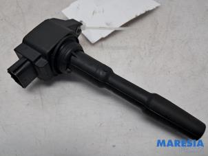 Gebruikte Pen Bobine Renault Clio IV Estate/Grandtour (7R) 0.9 Energy TCE 90 12V Prijs € 10,00 Margeregeling aangeboden door Maresia Parts