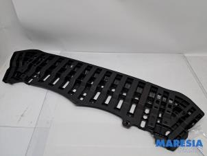 Gebruikte Bumper onderplaat Citroen C1 1.0 12V VVT-i Prijs € 60,00 Margeregeling aangeboden door Maresia Parts