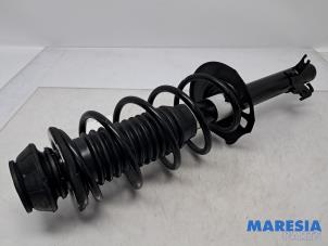 Gebruikte Schokdemperpoot links-voor Citroen C1 1.0 12V VVT-i Prijs € 75,00 Margeregeling aangeboden door Maresia Parts