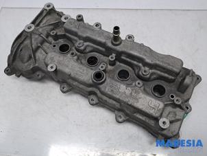 Gebruikte Kleppendeksel Renault Megane III Grandtour (KZ) 1.4 16V TCe 130 Prijs € 64,95 Margeregeling aangeboden door Maresia Parts