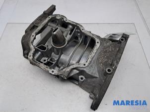 Gebruikte Carterpan Renault Megane III Grandtour (KZ) 1.4 16V TCe 130 Prijs € 110,00 Margeregeling aangeboden door Maresia Parts