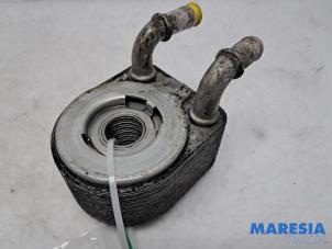 Gebruikte Oliekoeler Renault Megane III Grandtour (KZ) 1.4 16V TCe 130 Prijs € 59,99 Margeregeling aangeboden door Maresia Parts
