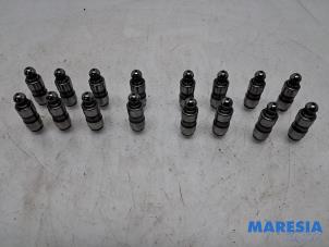 Gebruikte Klepstoter Fiat Doblo Cargo (263) 1.3 D Multijet Prijs € 30,25 Inclusief btw aangeboden door Maresia Parts