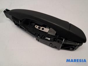 Gebruikte Deurgreep 2Deurs rechts Peugeot Partner (EA//EF/EN/EU) 1.5 BlueHDi 100 Prijs € 23,60 Inclusief btw aangeboden door Maresia Parts